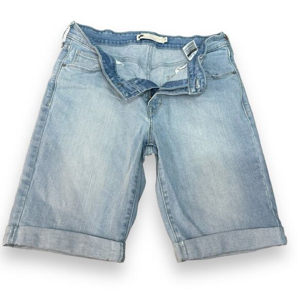 Levi’s White Tab Cuffed Bermuda Shorts Womens Size 10 Light Wash Rolled Jorts - Picture 2 of 7